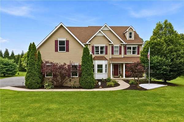 2.29 Acres of Land with Home for Sale in Bushkill Township, Pennsylvania