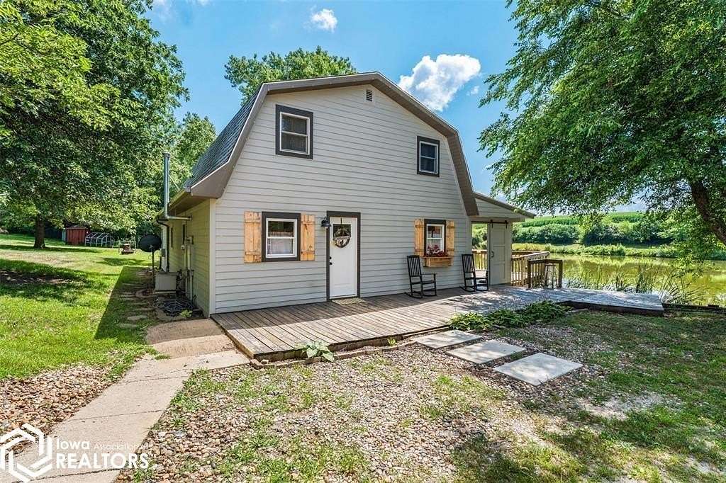 9.28 Acres of Land with Home for Sale in Leighton, Iowa