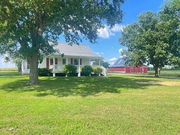 4.5 Acres of Land with Home for Sale in Humphreys, Missouri