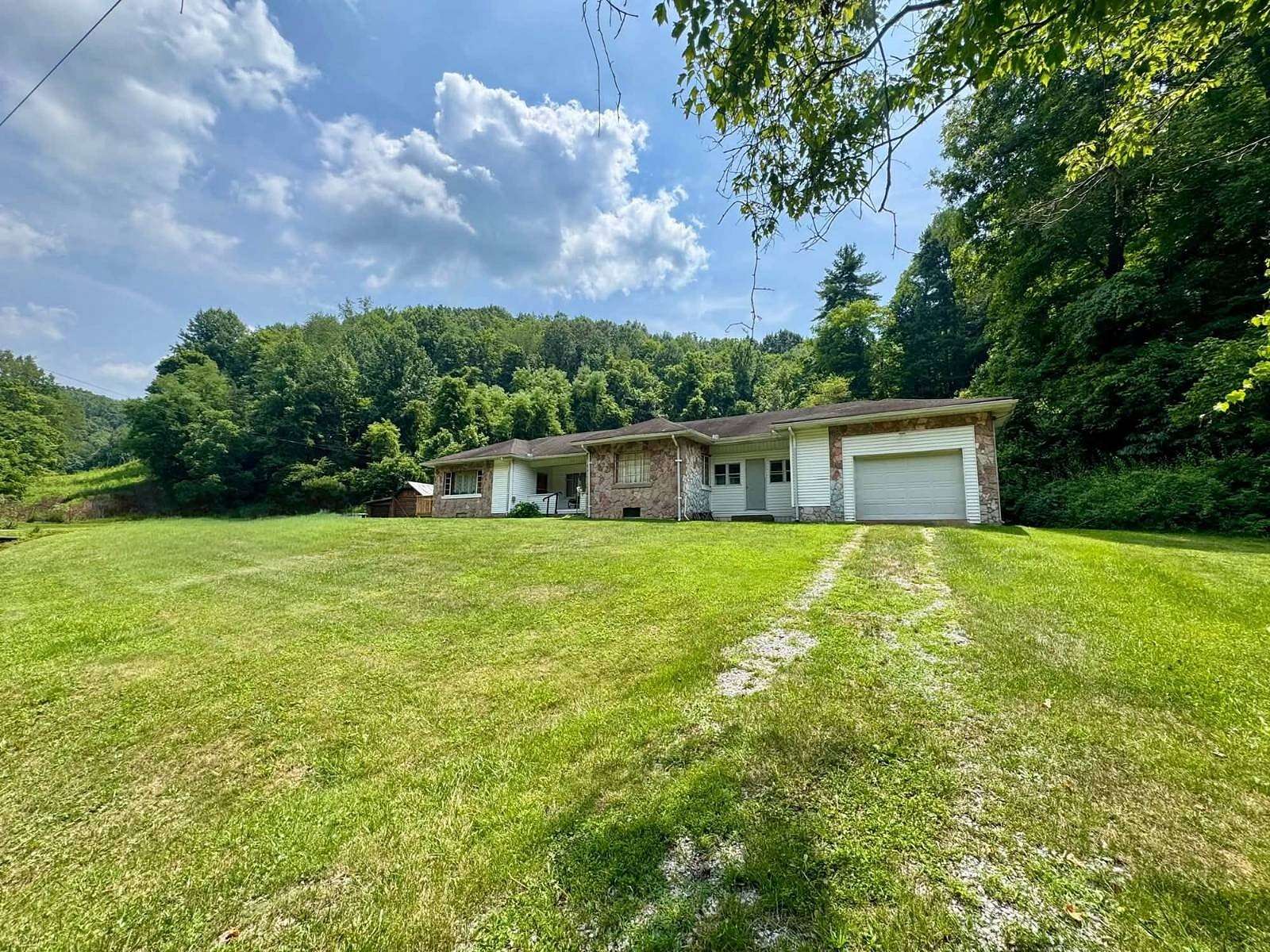 3.6 Acres of Land with Home for Sale in Arnoldsburg, West Virginia