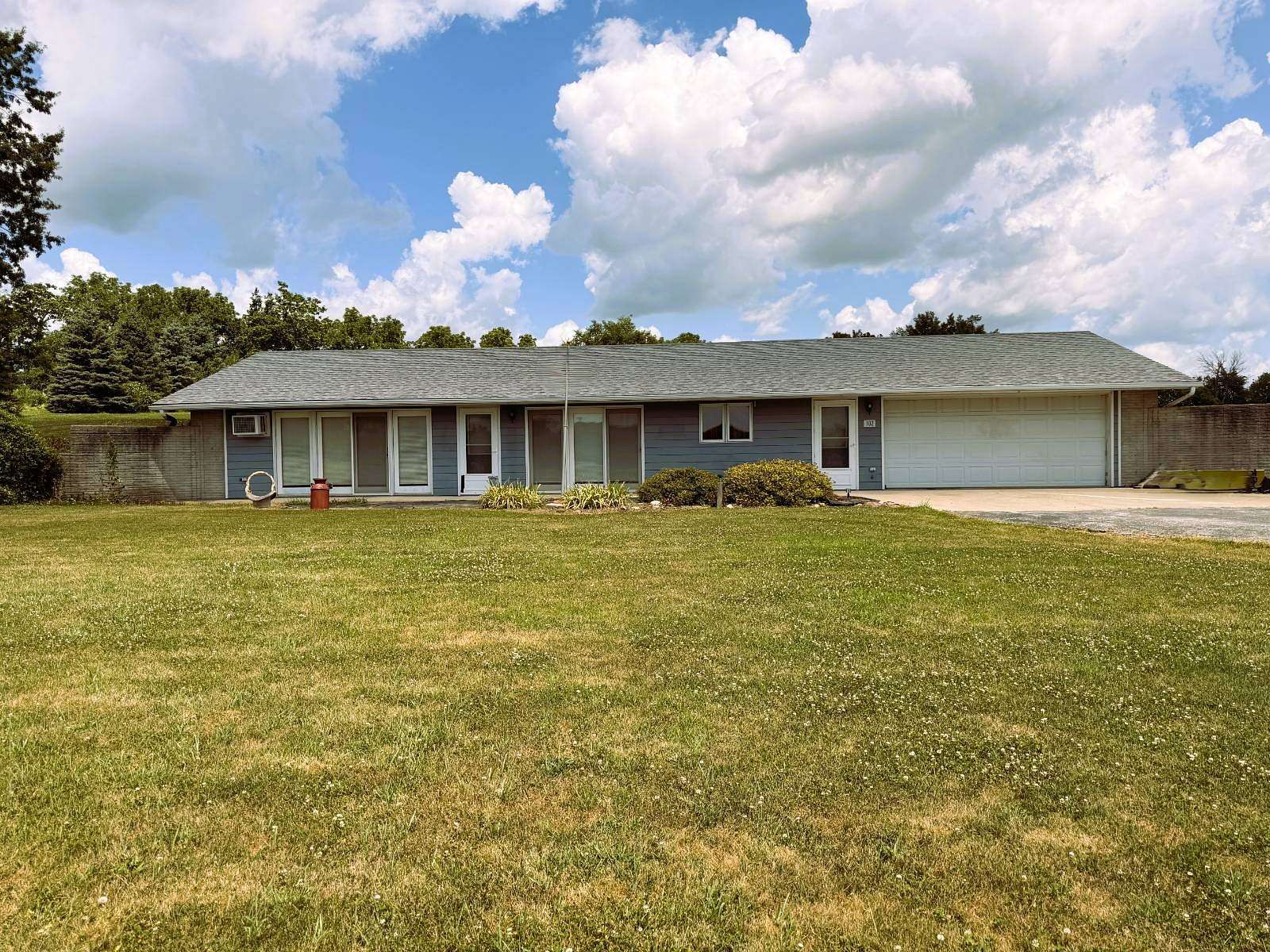4 Acres of Land with Home for Sale in Decatur City, Iowa