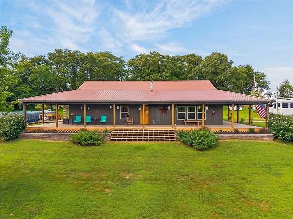 9.33 Acres of Land with Home for Sale in Bates City, Missouri