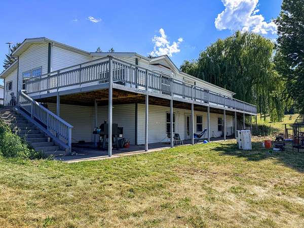 3.5 Acres of Land with Home for Sale in Colville, Washington