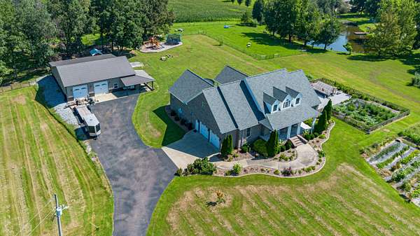 3 Acres of Land with Home for Sale in Mayfield, Kentucky