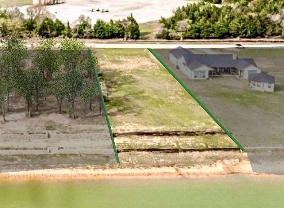 0.7 Acres of Residential Land for Sale in Pelican Bay, Texas