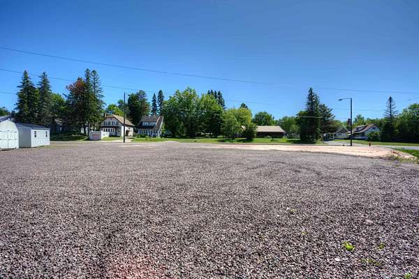 1 Acre of Residential Land for Sale in Ironwood, Michigan