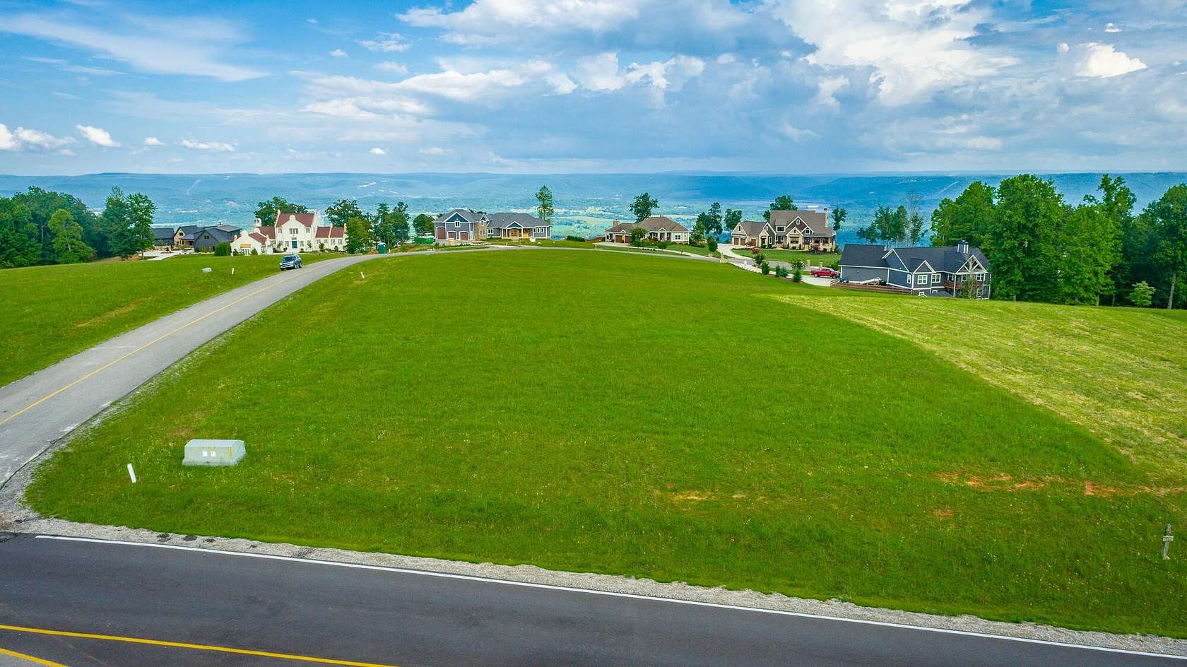 0.71 Acres of Residential Land for Sale in Jasper, Tennessee
