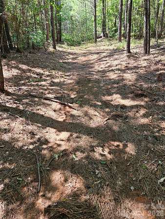 6 Acres of Residential Land for Sale in Winnsboro, South Carolina