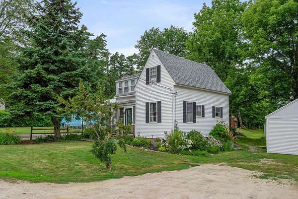 1.67 Acres of Improved Mixed-Use Land for Sale in West Bath Town, Maine