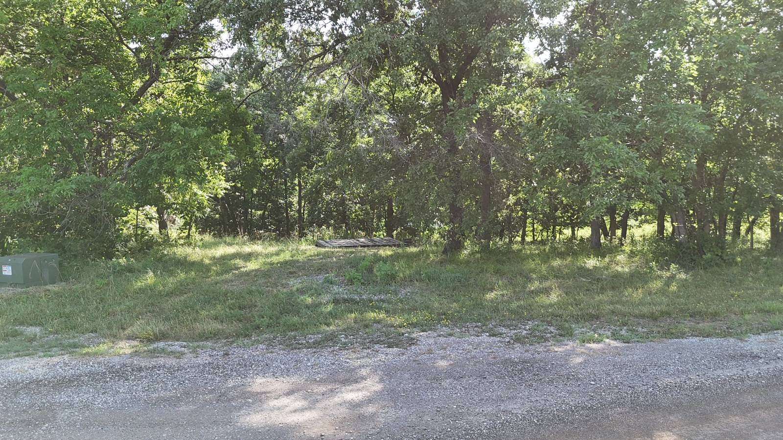 5 Acres of Residential Land for Sale in Moravia, Iowa