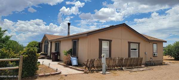 2.5 Acres of Land with Home for Sale in Paulden, Arizona