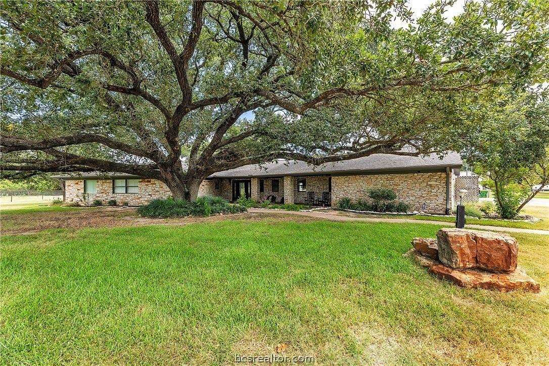 14 Acres of Land with Home for Sale in Bryan, Texas