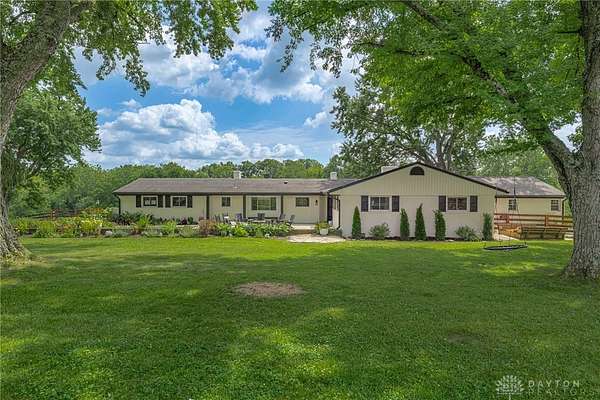 5 Acres of Land with Home for Sale in Sugarcreek Township, Ohio