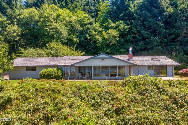 2.56 Acres of Land with Home for Sale in Newport, Oregon