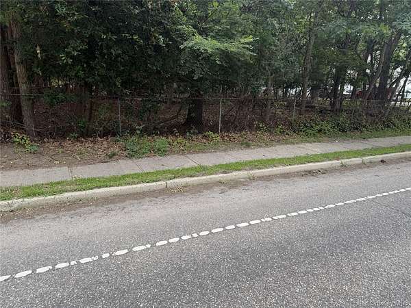 1.25 Acres of Land for Sale in Centereach, New York