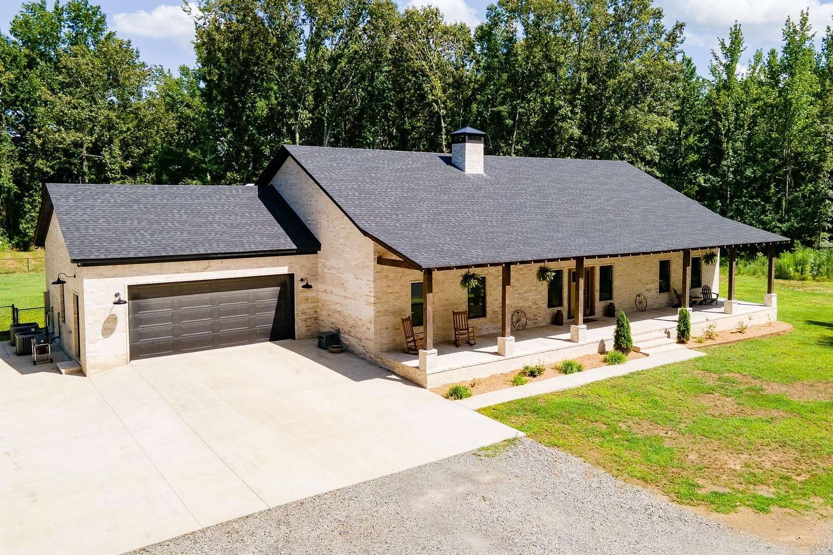 20 Acres of Recreational Land with Home for Sale in Conway, Arkansas