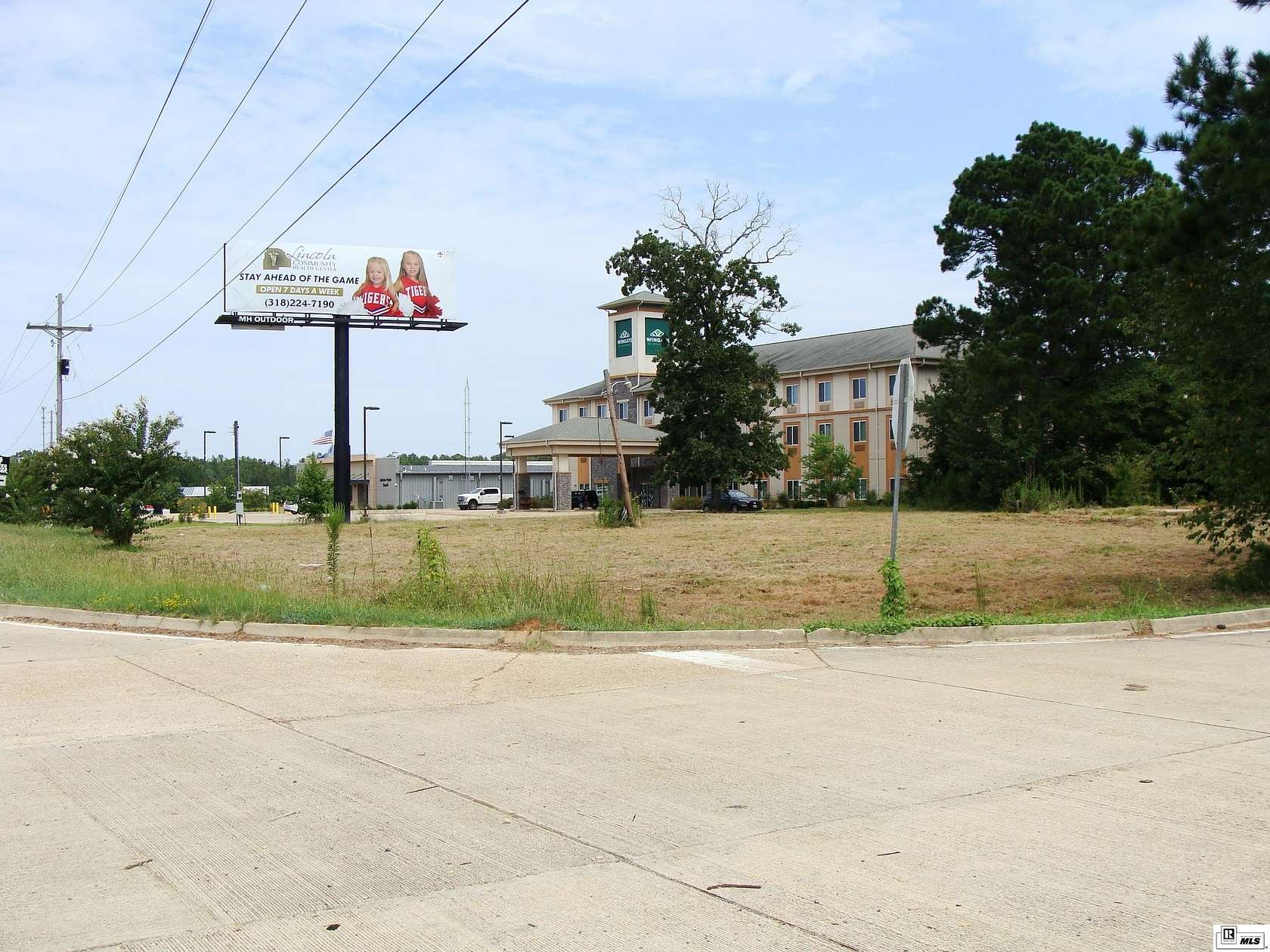 0.88 Acres of Commercial Land for Sale in Jonesboro, Louisiana