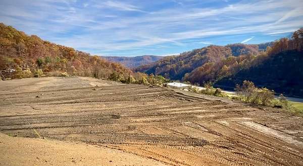 0.79 Acres of Residential Land for Sale in Huddy, Kentucky