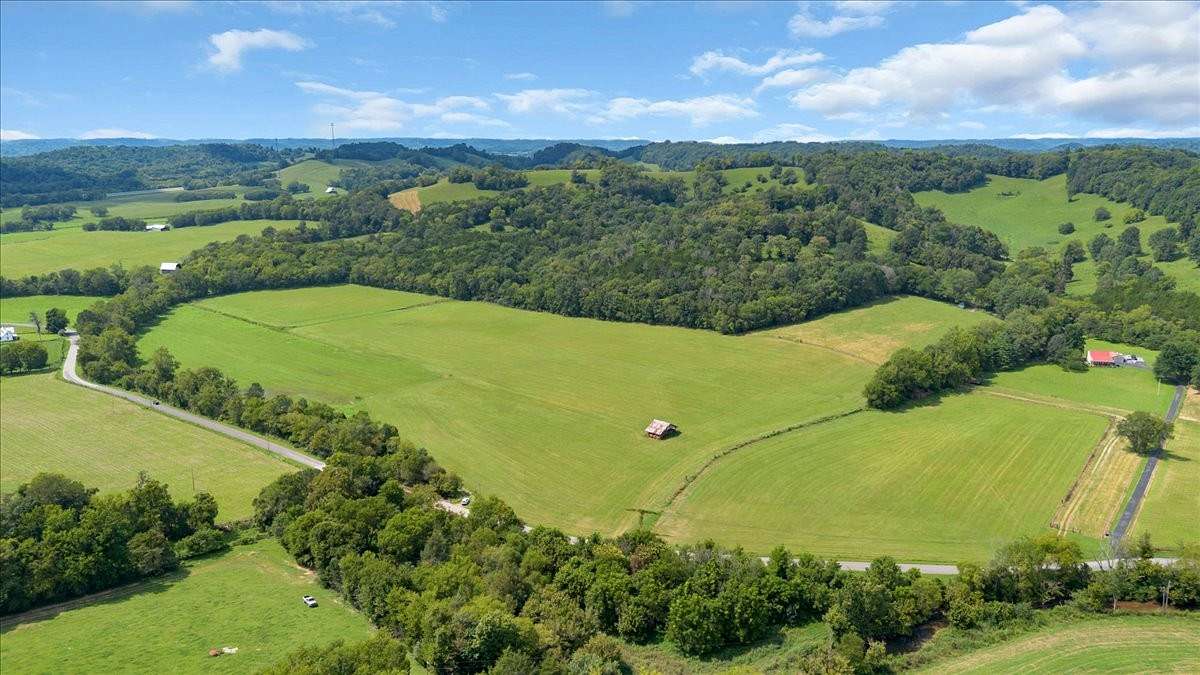 23.8 Acres of Land for Sale in Wartrace, Tennessee