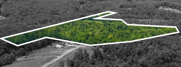 69.4 Acres of Recreational & Residential Land for Sale in Woodlawn, Tennessee