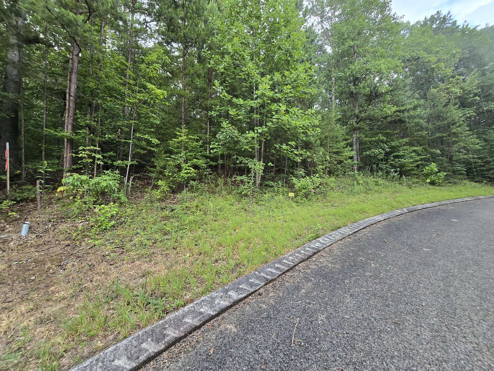 1.12 Acres of Residential Land for Sale in Dunlap, Tennessee