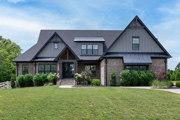 1.68 Acres of Land with Home for Sale in Mount Juliet, Tennessee