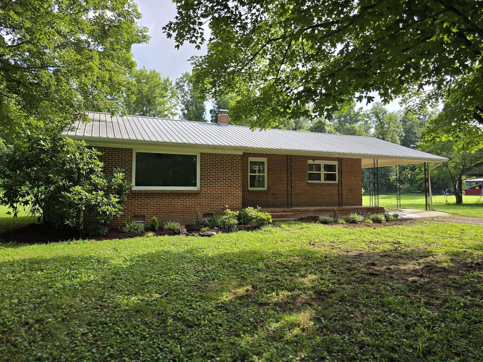 5 Acres of Land with Home for Sale in McMinnville, Tennessee