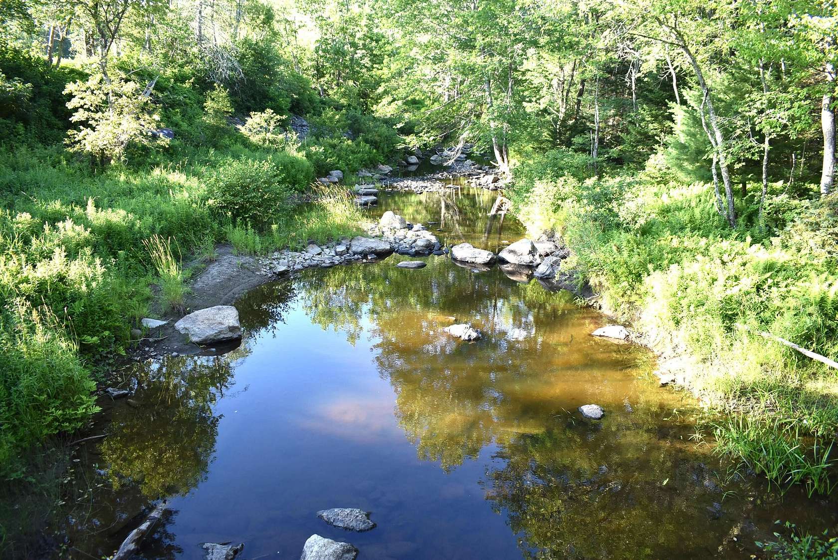 139 Acres of Recreational Land for Sale in Knox Town, Maine
