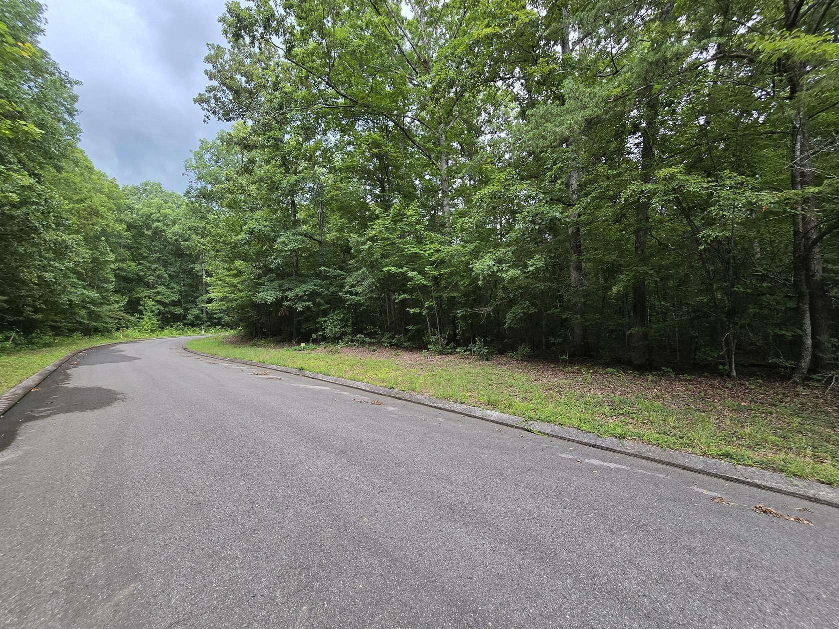 0.81 Acres of Residential Land for Sale in Dunlap, Tennessee