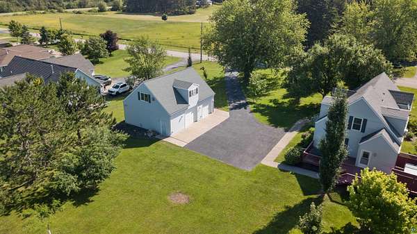 2 Acres of Land with Home for Sale in Duluth, Minnesota