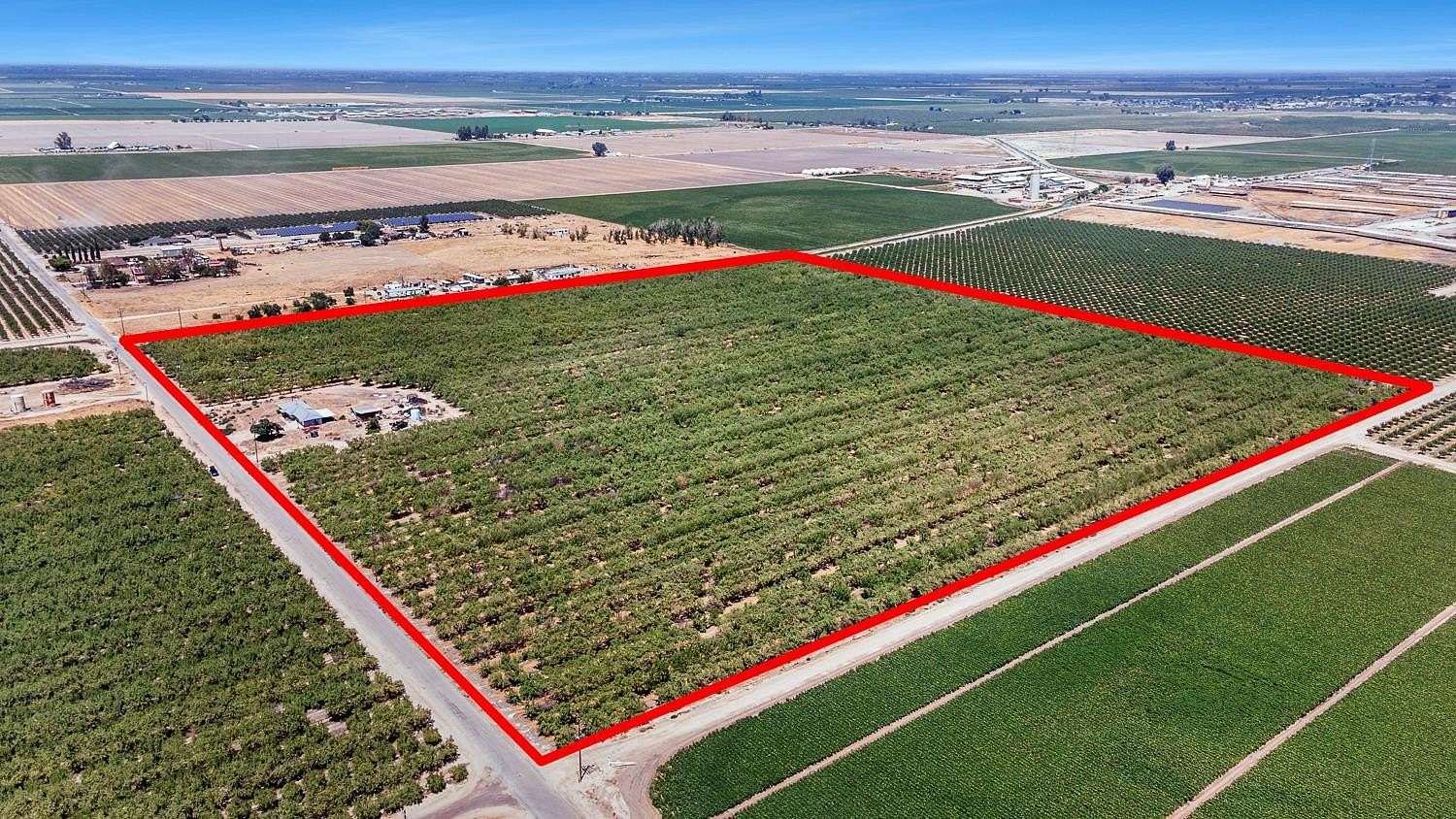 40 Acres of Improved Agricultural Land for Sale in Riverdale, California