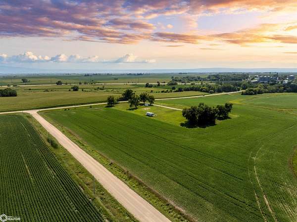 6 Acres of Land for Sale in Iowa Falls, Iowa