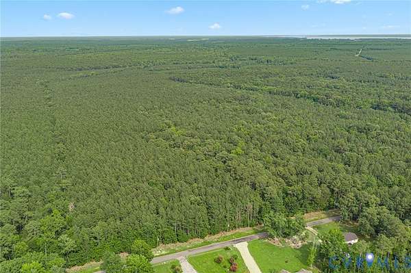 34 Acres of Recreational & Residential Land for Sale in Charles City, Virginia
