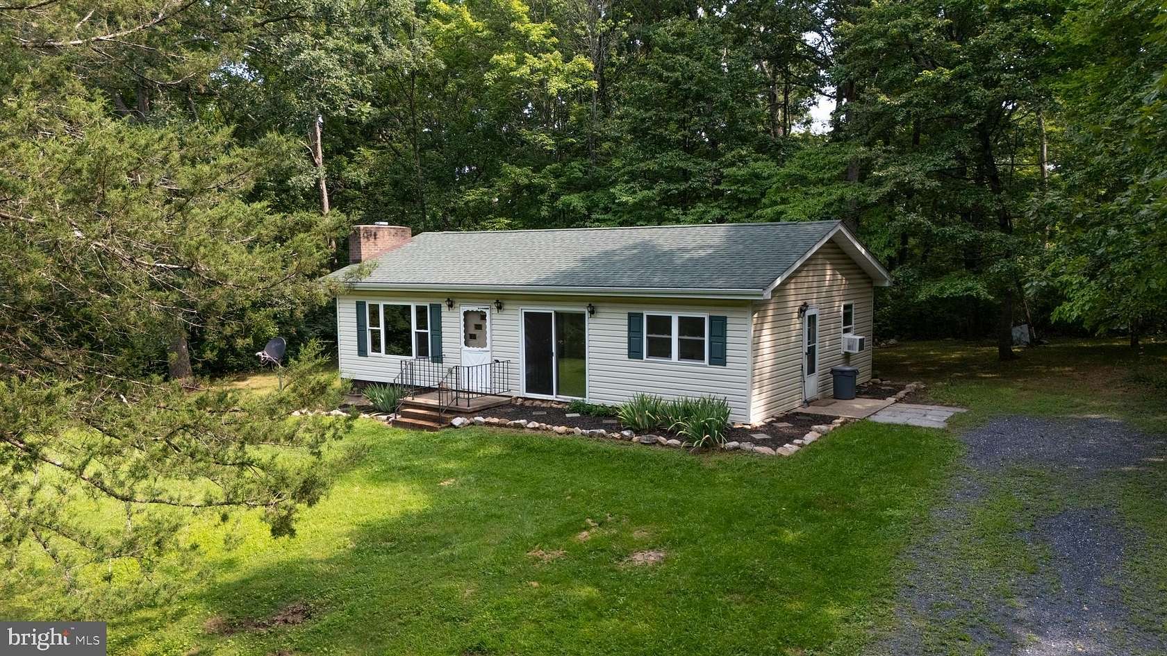 3 Acres of Land with Home for Sale in Mount Jackson, Virginia