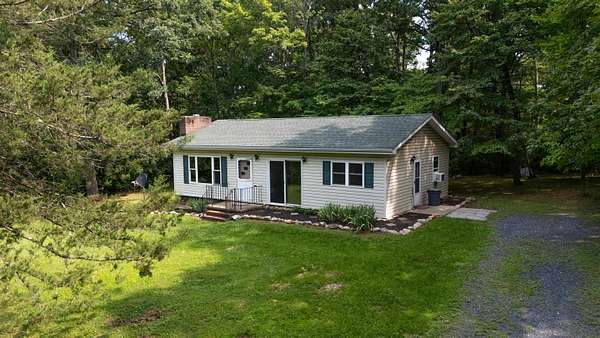 3 Acres of Land with Home for Sale in Mount Jackson, Virginia