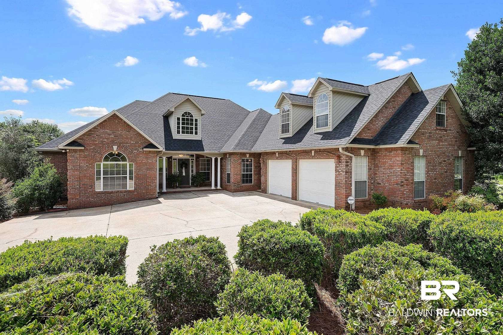 3.23 Acres of Land with Home for Sale in Monroeville, Alabama