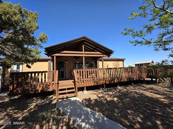 5 Acres of Land with Home for Lease in White Mountain Lake, Arizona