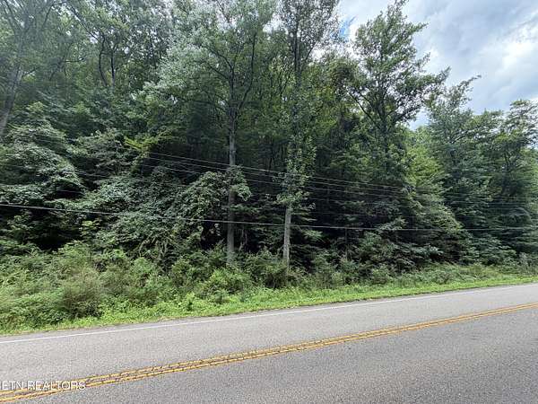 0.75 Acres of Residential Land for Sale in Harriman, Tennessee