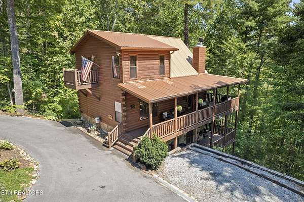 2 Acres of Land with Home for Sale in Sevierville, Tennessee