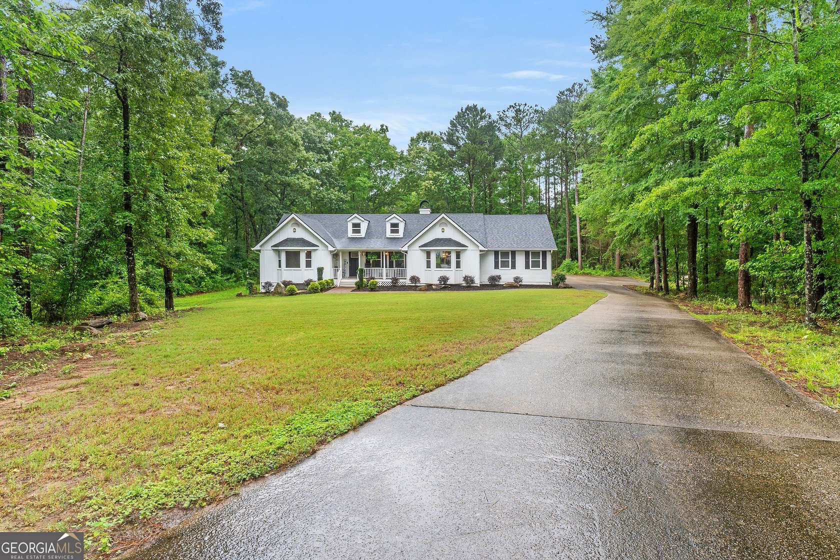 12.8 Acres of Land with Home for Sale in LaGrange, Georgia