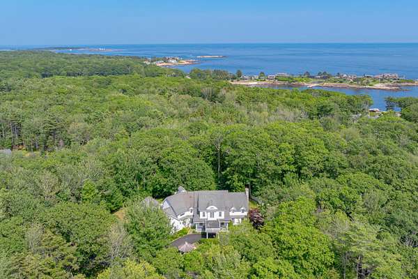 4 Acres of Land with Home for Sale in Kennebunkport, Maine