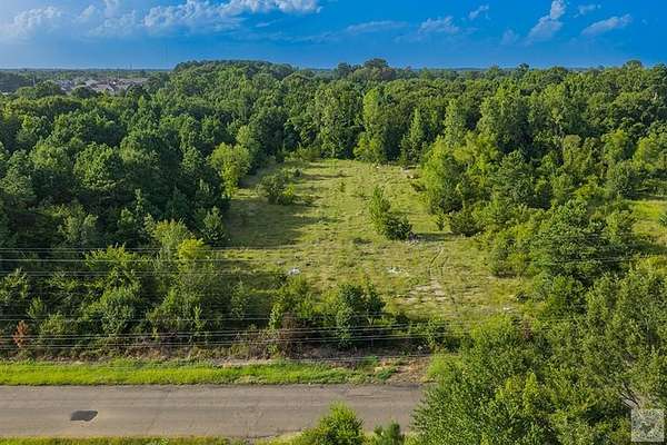5 Acres of Commercial Land for Sale in Texarkana, Arkansas