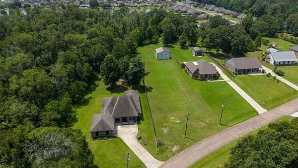 1 Acre of Residential Land for Sale in Walker, Louisiana