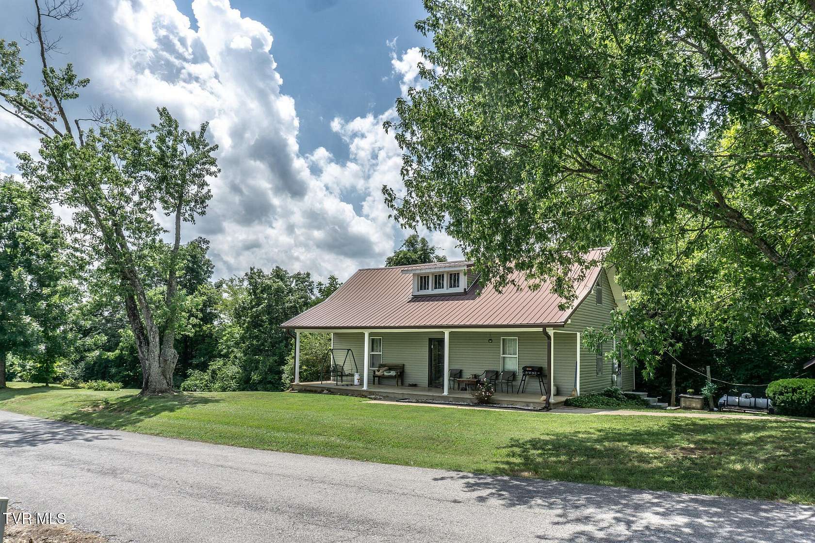 2.1 Acres of Land with Home for Sale in Greeneville, Tennessee