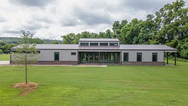 4.82 Acres of Land with Home for Sale in Fayetteville, Arkansas