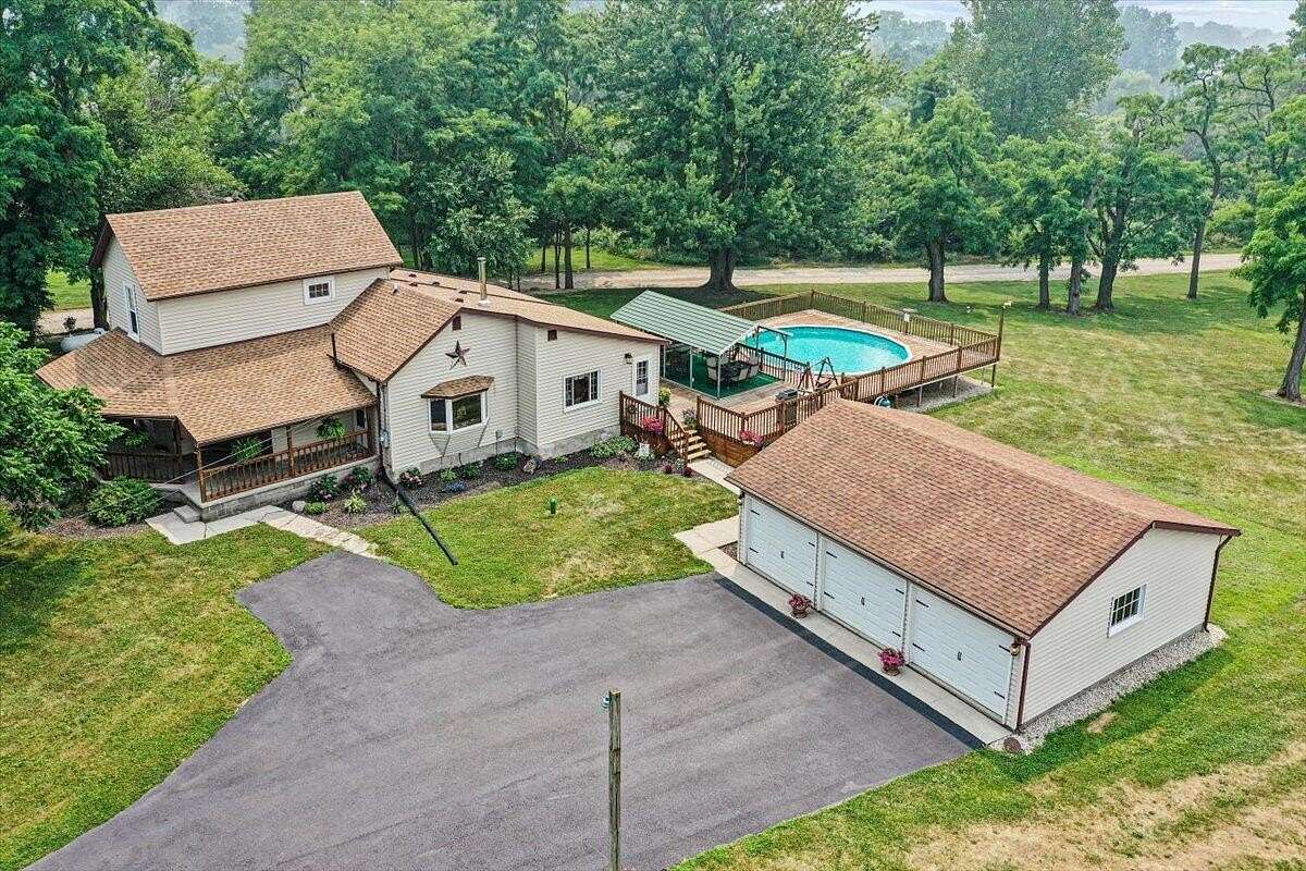 2.85 Acres of Land with Home for Sale in Bellefontaine, Ohio