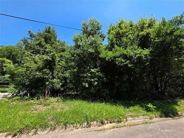 1.84 Acres of Land with Home for Sale in Macon, Georgia