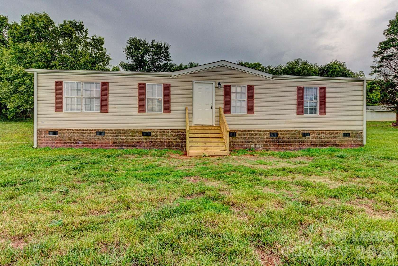 1.5 Acres of Land with Home for Lease in Vale, North Carolina