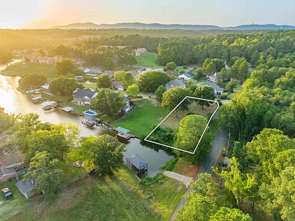 0.45 Acres of Residential Land for Sale in Hot Springs, Arkansas
