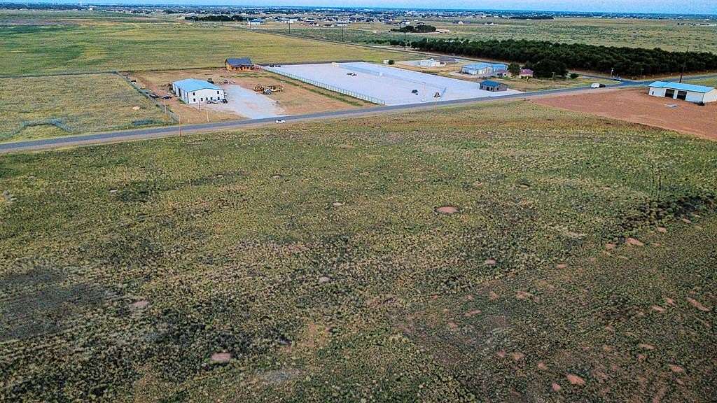 2.27 Acres of Land for Sale in Seminole, Texas